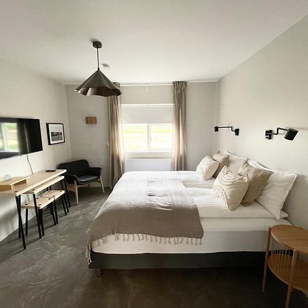 Stori-Bakki Lindarholl Guesthouse מראה חיצוני תמונה