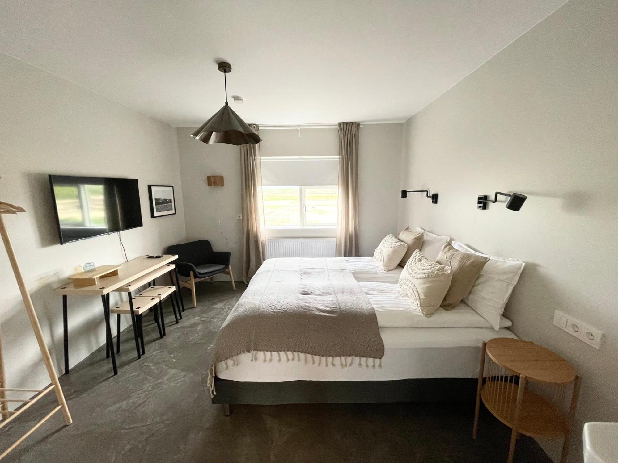 Stori-Bakki Lindarholl Guesthouse מראה חיצוני תמונה