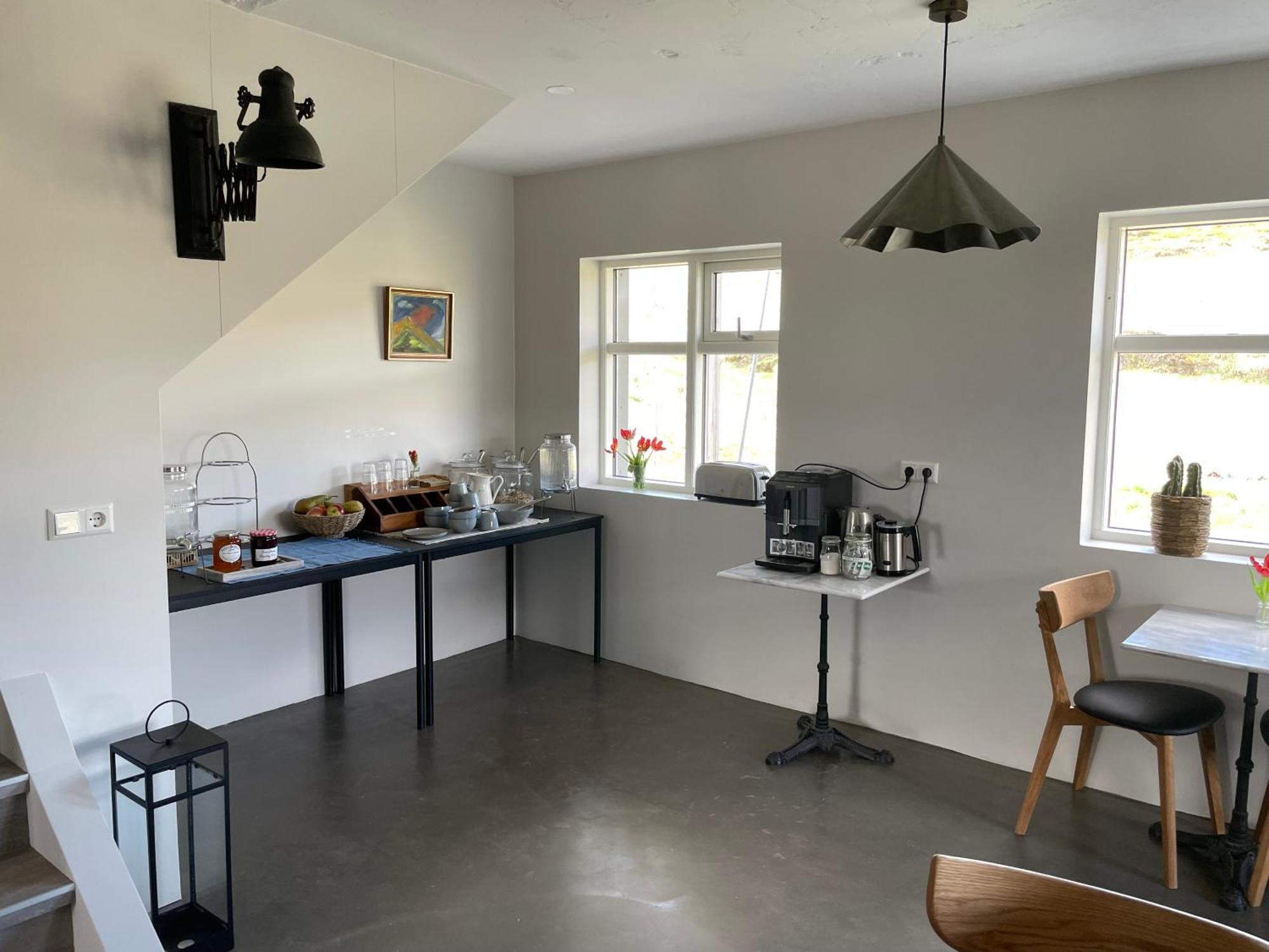 Stori-Bakki Lindarholl Guesthouse מראה חיצוני תמונה