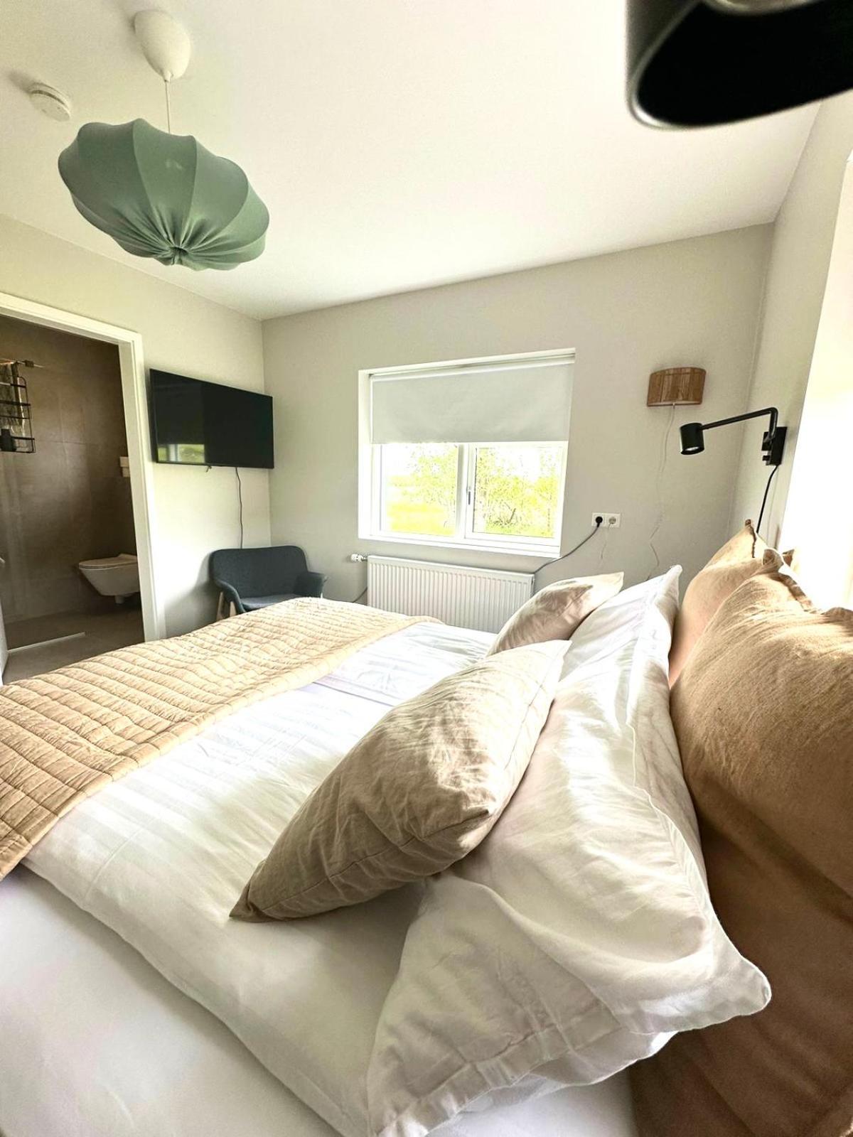 Stori-Bakki Lindarholl Guesthouse מראה חיצוני תמונה